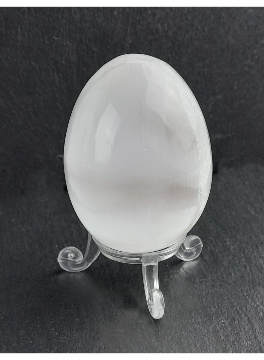 EI AUS SELENIT CA. 4,5 X 6 CM