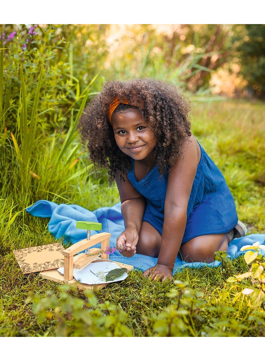 Auf diesem Bild sehen Sie das Produktbild 4 fr BLATT- & BLTENPRESSE AUS HOLZ