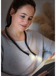 LESE- UND ARBEITSLICHT ZUM UMHNGEN Bild 2